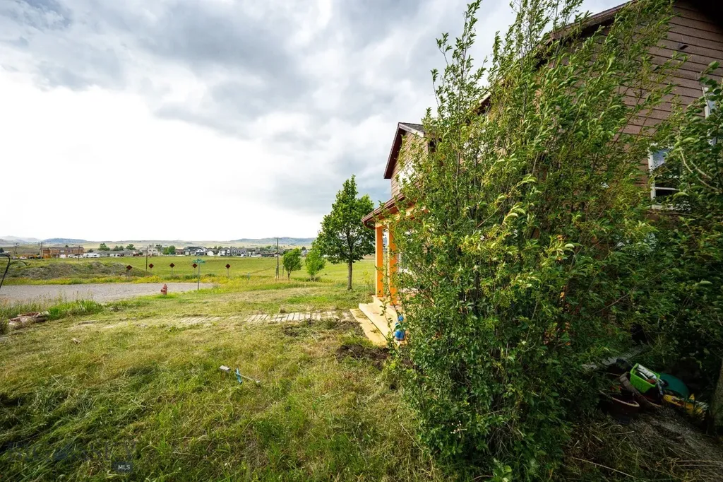 830 N 12th Livingston MT 59047