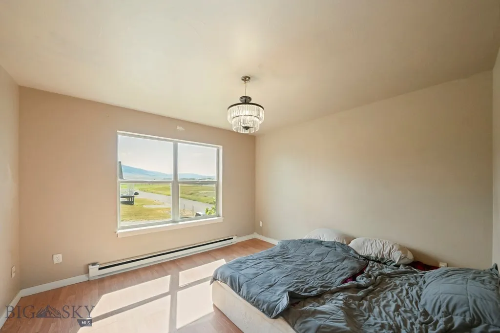830 N 12th Livingston MT 59047