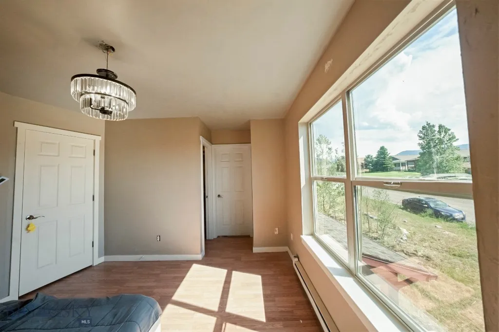 830 N 12th Livingston MT 59047