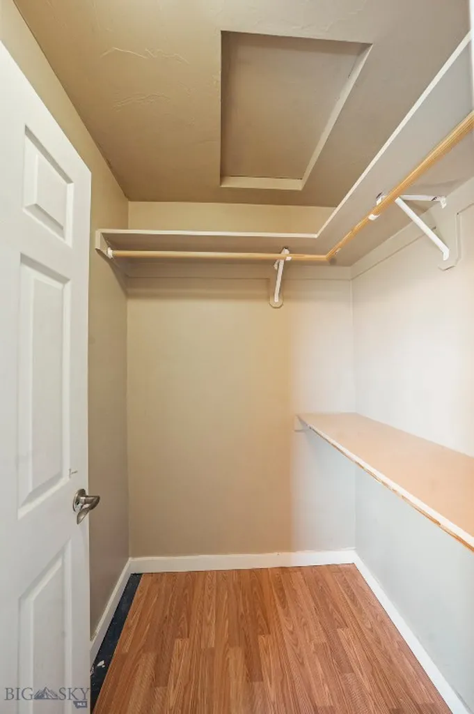 830 N 12th Livingston MT 59047