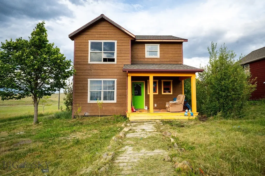 830 N 12th Livingston MT 59047