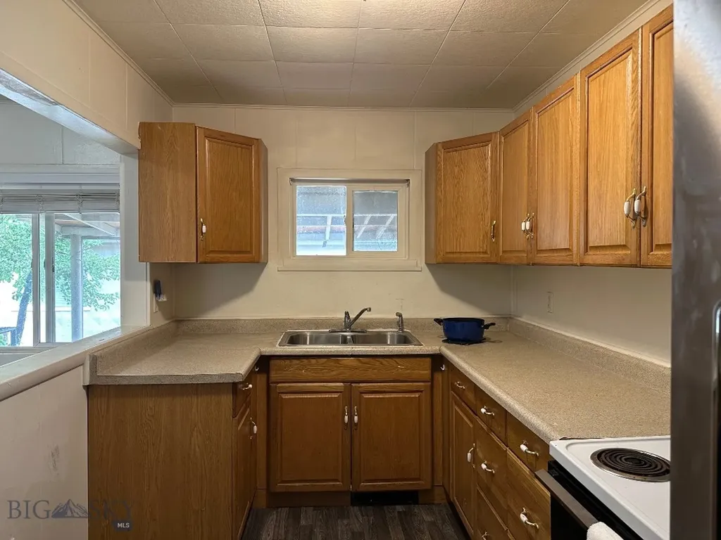 2405 Ottawa Street Butte MT 59701
