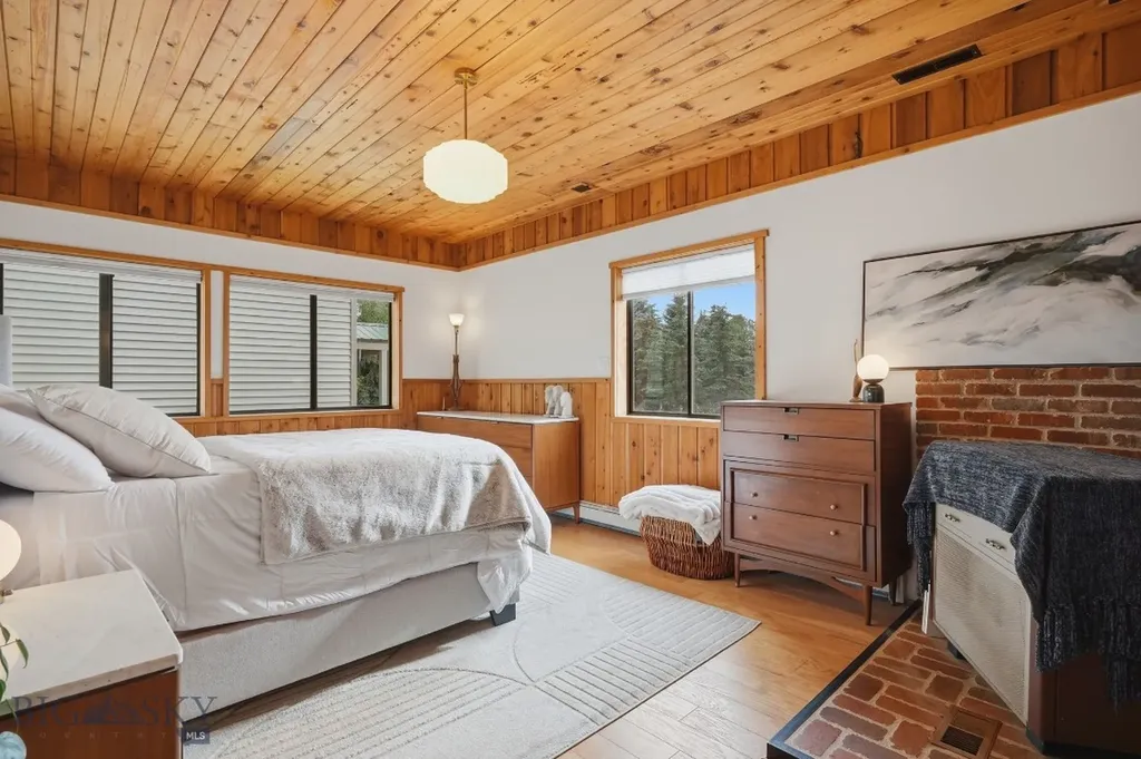 217 Lower Rainbow Road Bozeman MT 59718