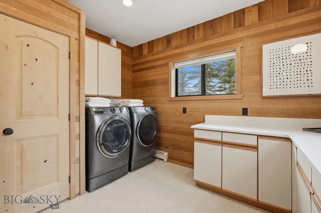 217 Lower Rainbow Road Bozeman MT 59718