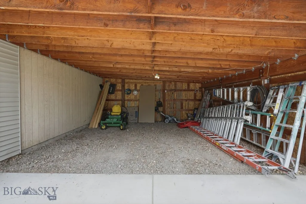 217 Lower Rainbow Road Bozeman MT 59718