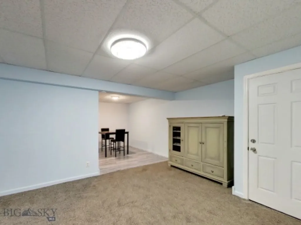 1304 Absaroka Court Livingston MT 59047