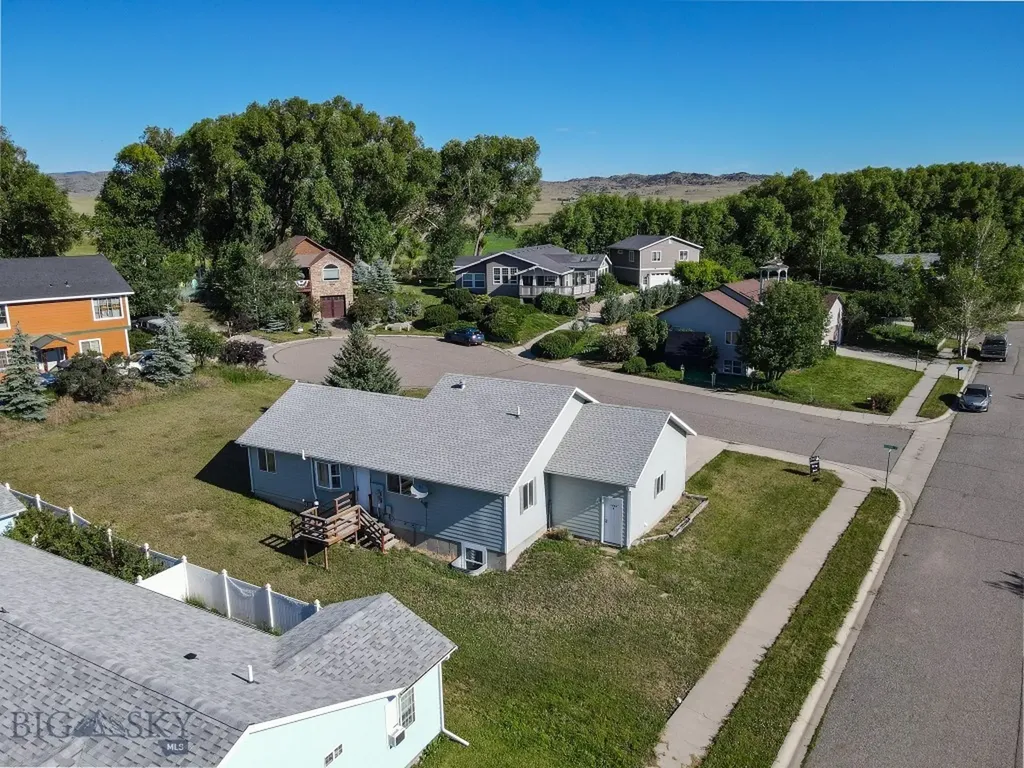 1304 Absaroka Court Livingston MT 59047