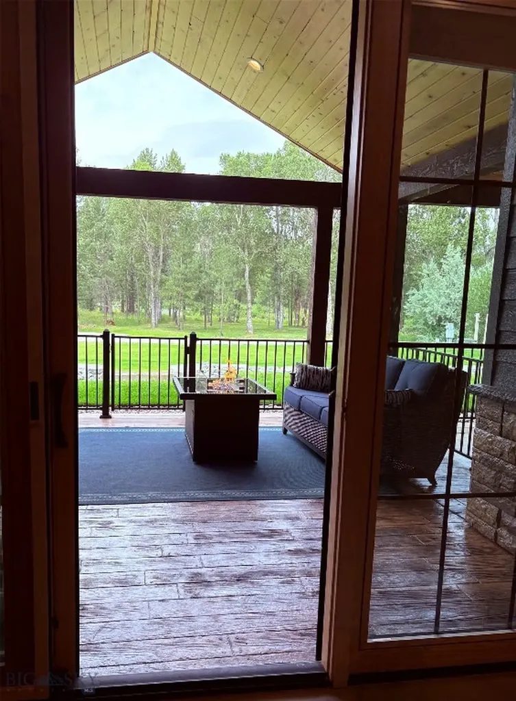 29 Lower Hawk Valley Road Columbus MT 59019