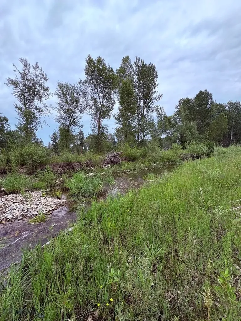 29 Lower Hawk Valley Road Columbus MT 59019