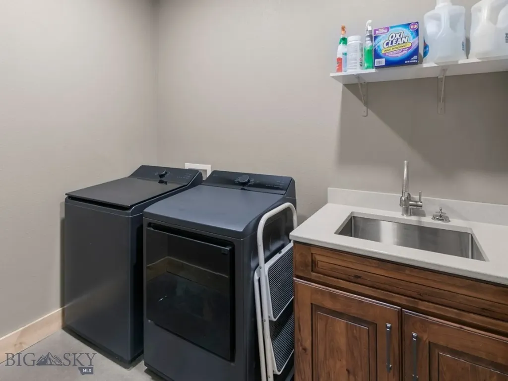 29 Lower Hawk Valley Road Columbus MT 59019