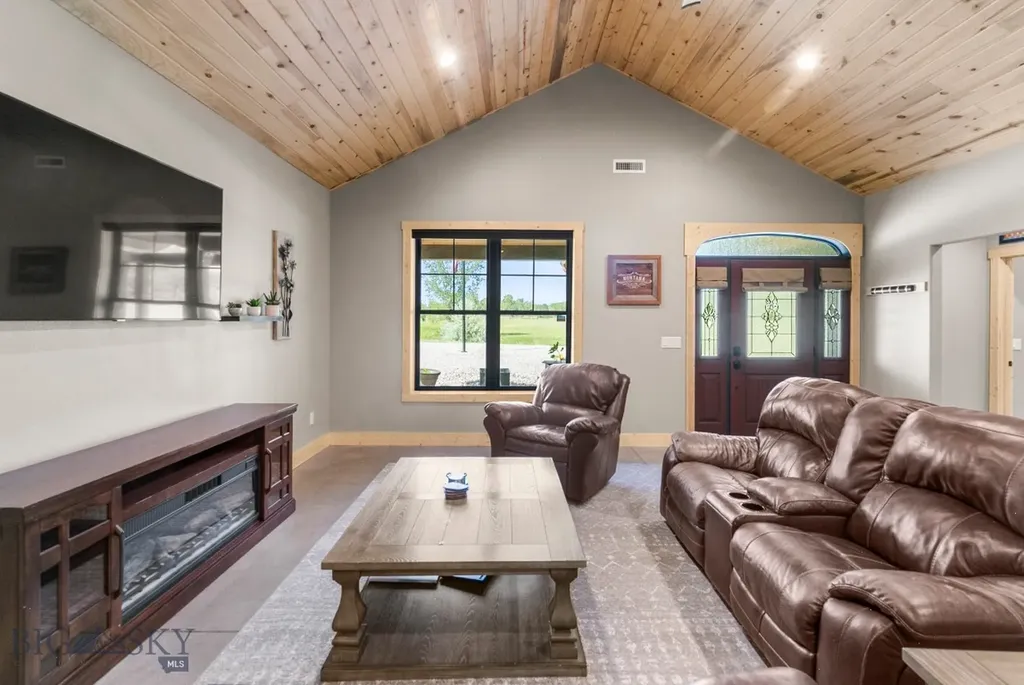 29 Lower Hawk Valley Road Columbus MT 59019