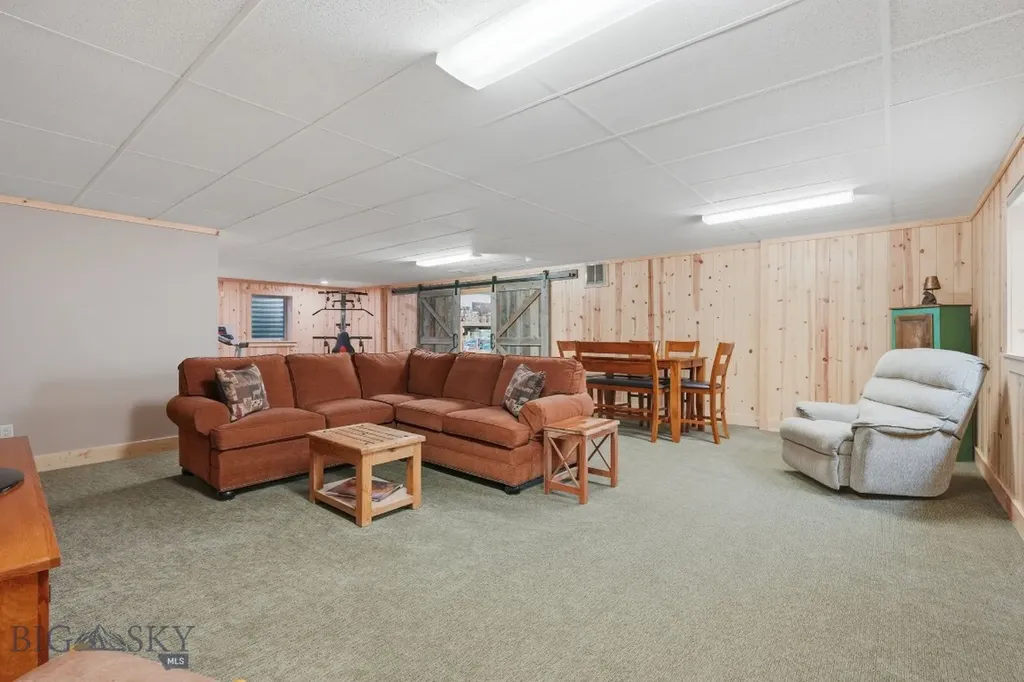18 Obsidian Road Livingston MT 59047