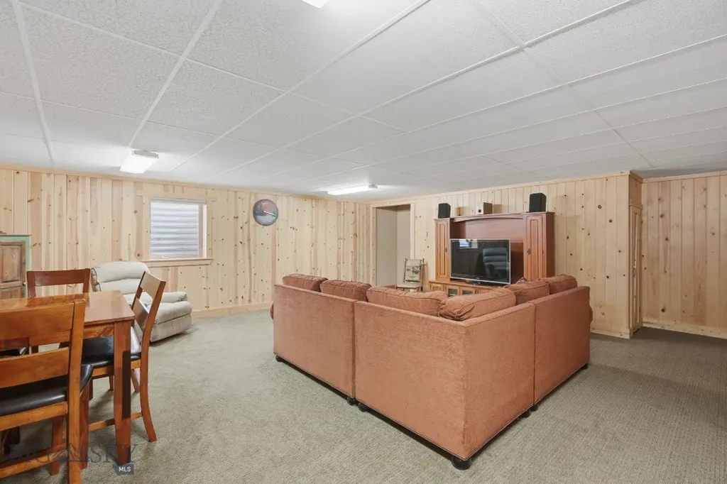 18 Obsidian Road Livingston MT 59047