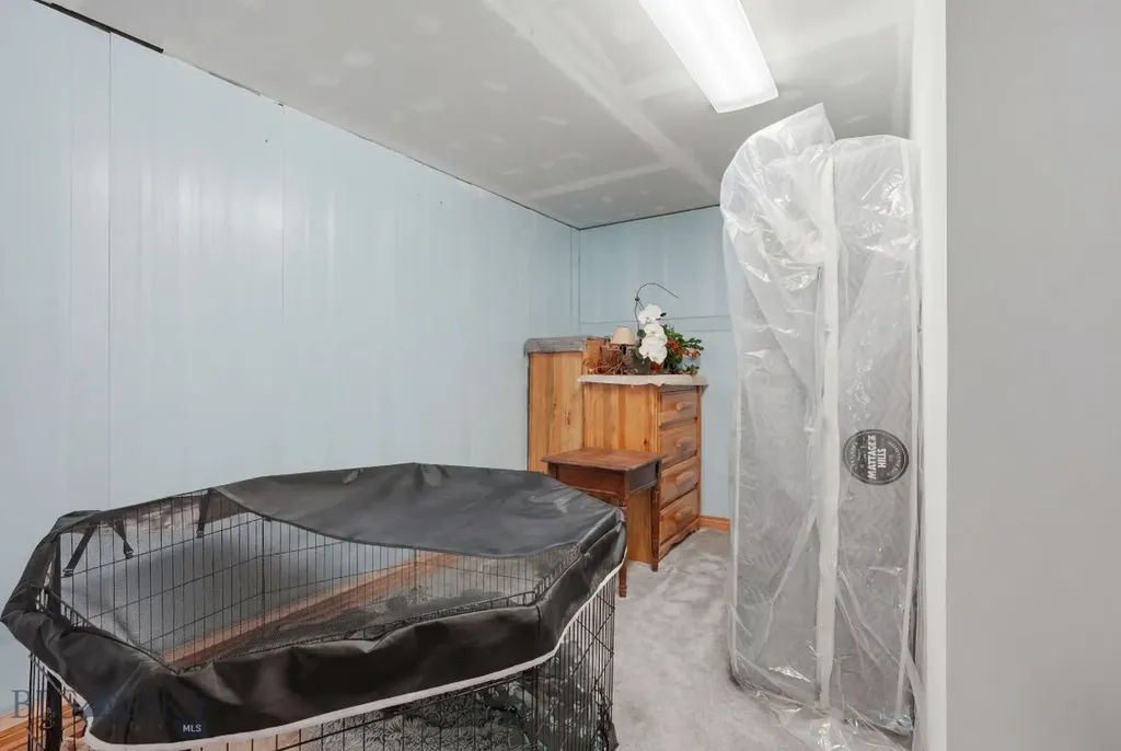 18 Obsidian Road Livingston MT 59047