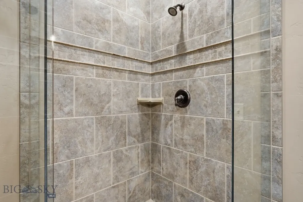 18 Obsidian Road Livingston MT 59047