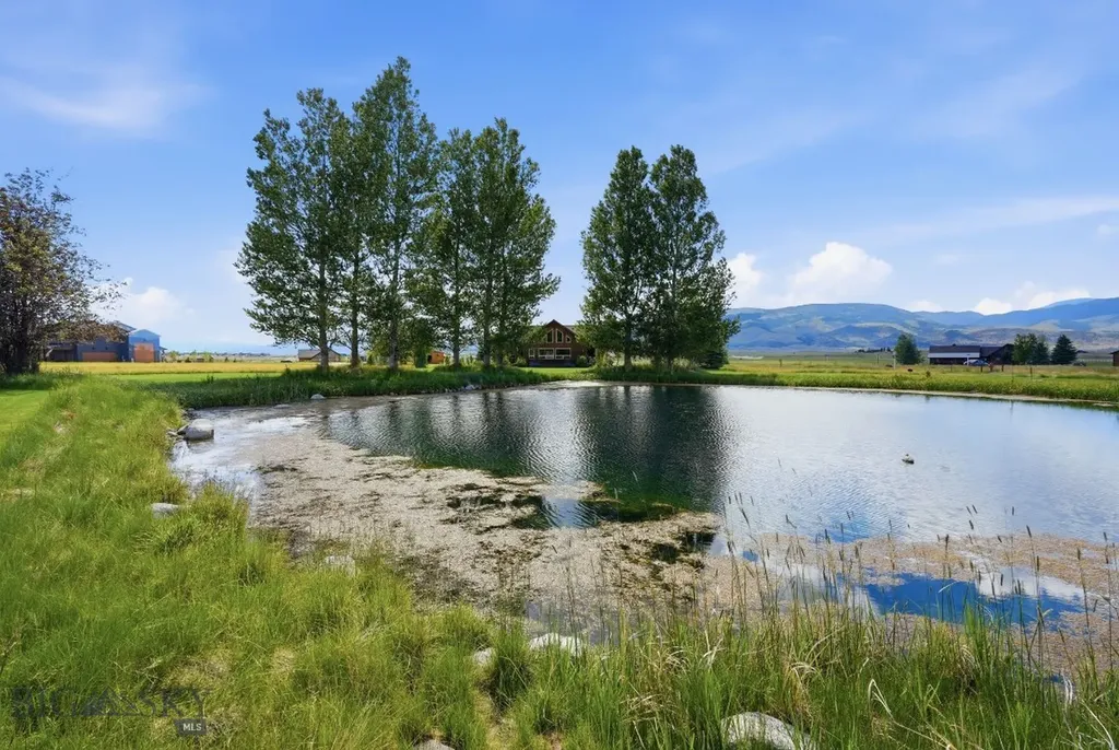 18 Obsidian Road Livingston MT 59047