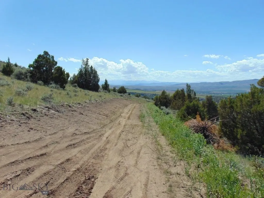 Tbd Lone Wolf Trail Three Forks MT 59752