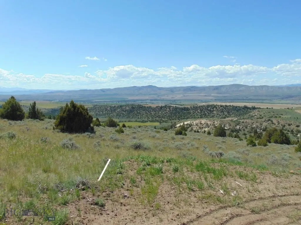 Tbd Lone Wolf Trail Three Forks MT 59752