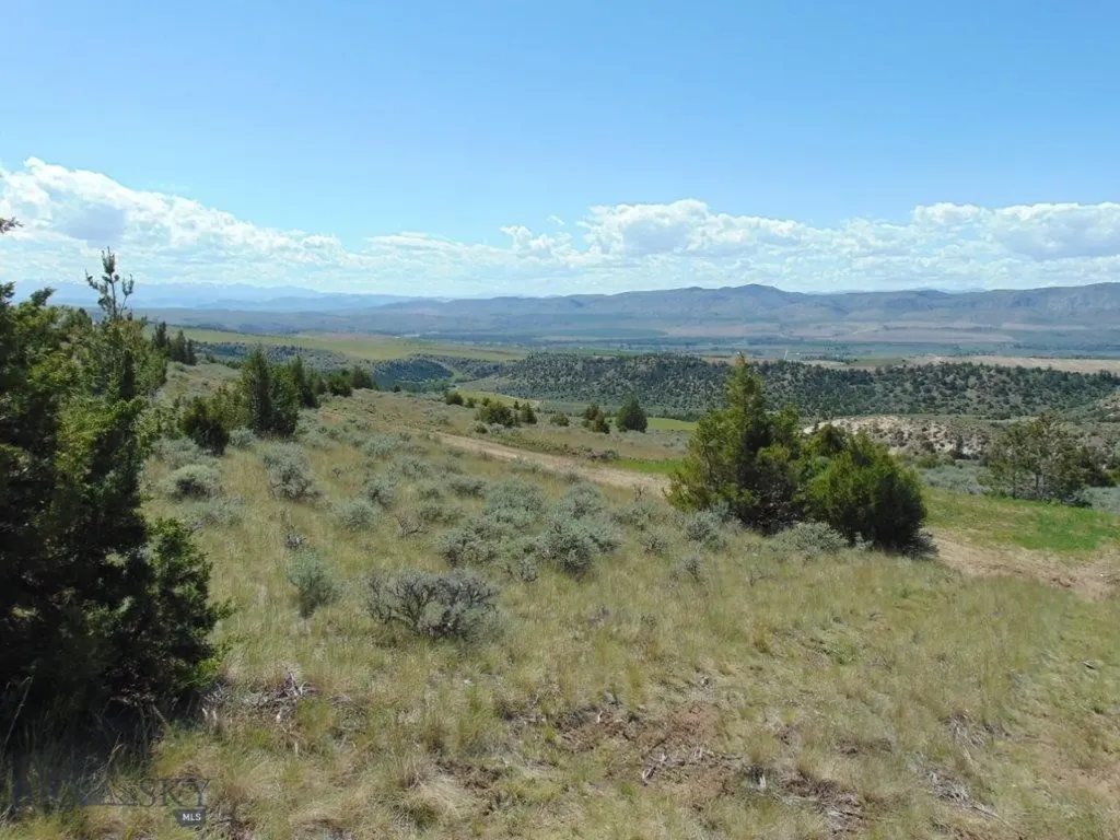 Tbd Lone Wolf Trail Three Forks MT 59752