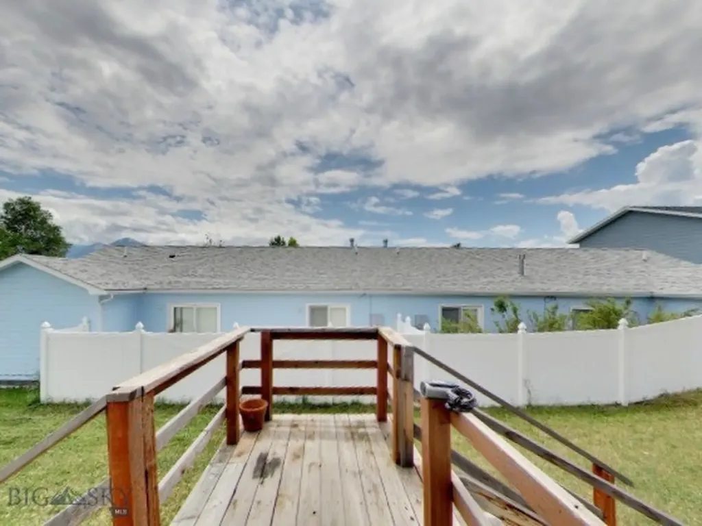 1304 Absaroka Court Livingston MT 59047