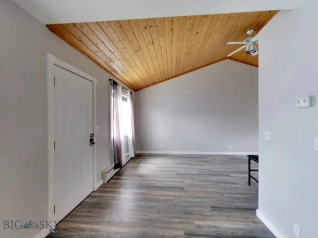 1304 Absaroka Court Livingston MT 59047