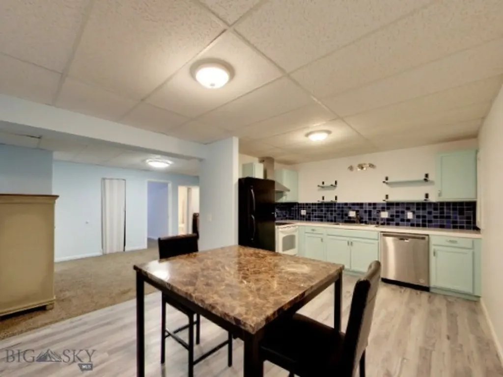 1304 Absaroka Court Livingston MT 59047