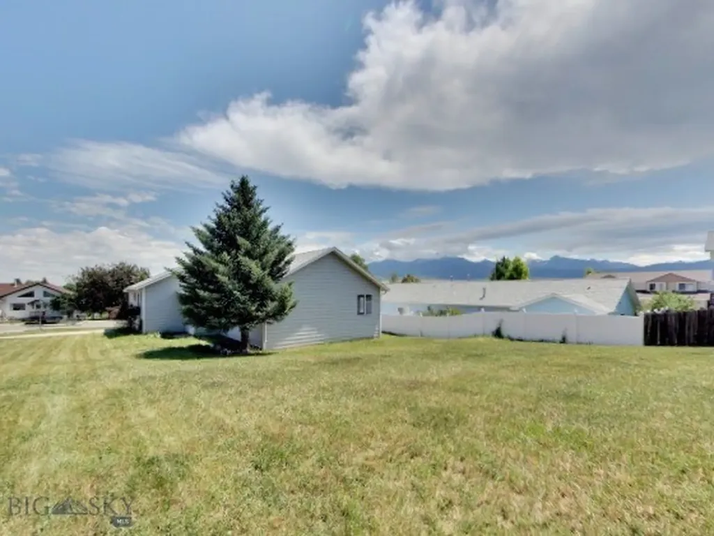 1304 Absaroka Court Livingston MT 59047
