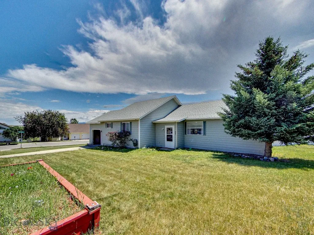 1304 Absaroka Court Livingston MT 59047