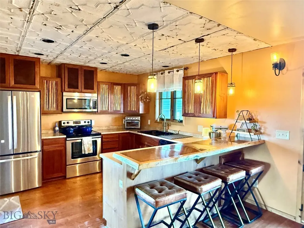 12690 Antelope Valley Road Three Forks MT 59752