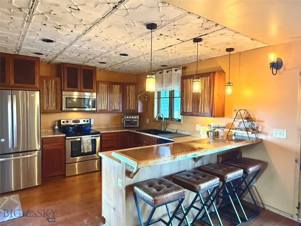 12690 Antelope Valley Road Three Forks MT 59752