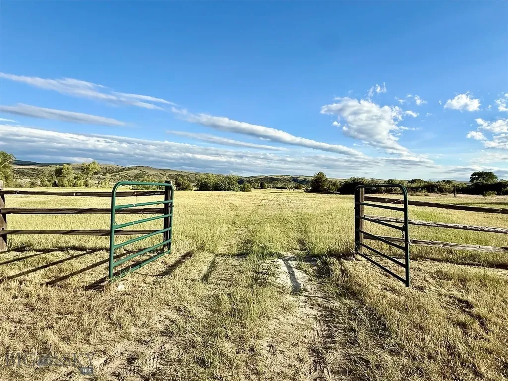 12690 Antelope Valley Road Three Forks MT 59752