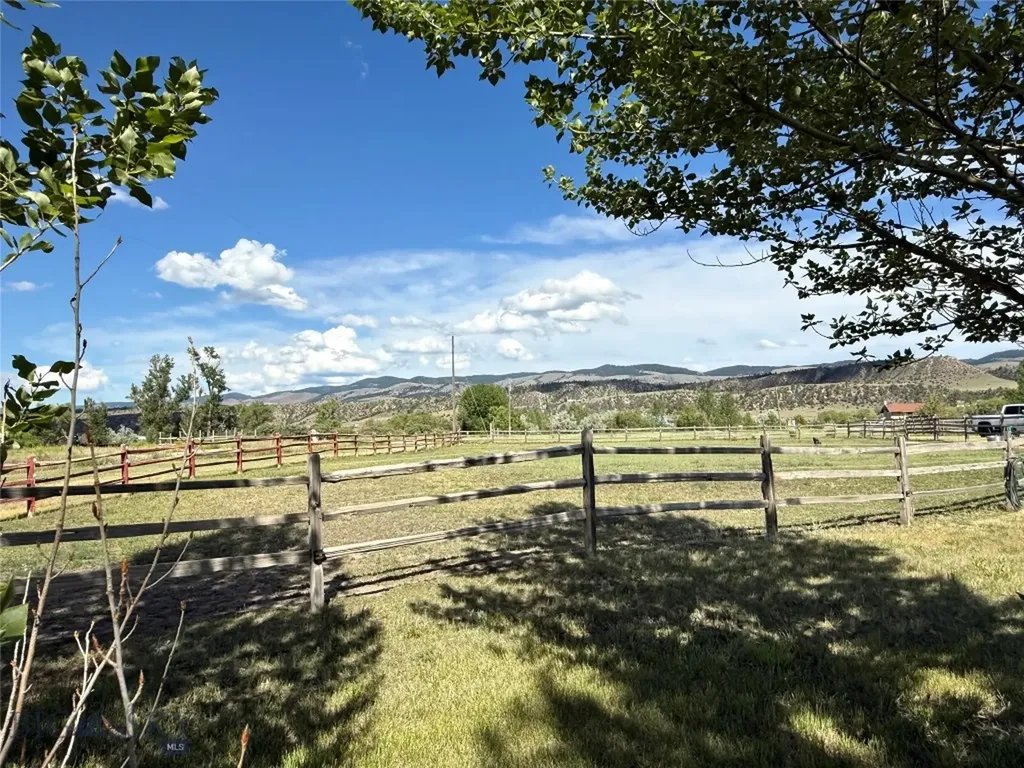 12690 Antelope Valley Road Three Forks MT 59752