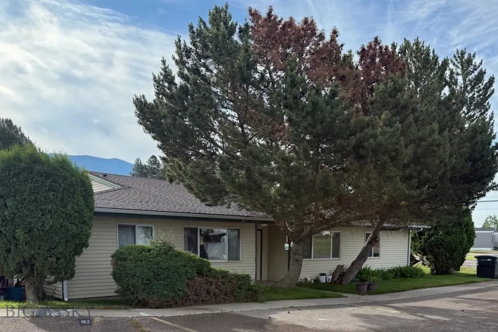 821 7th Street W Columbia Falls MT 59912