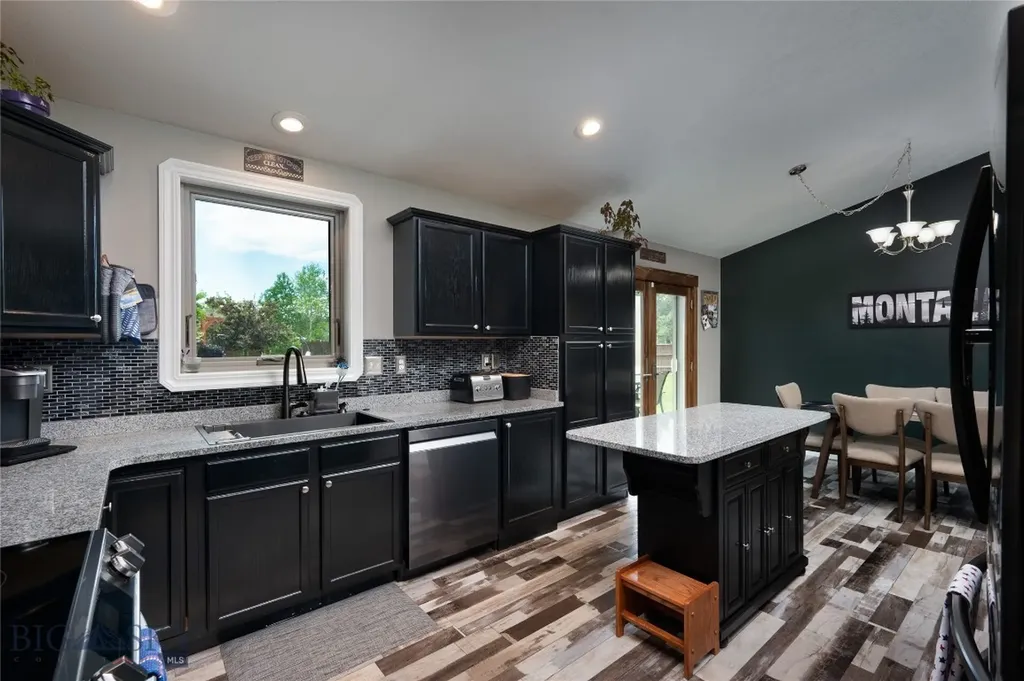 158 Harvester Lane Belgrade MT 59714