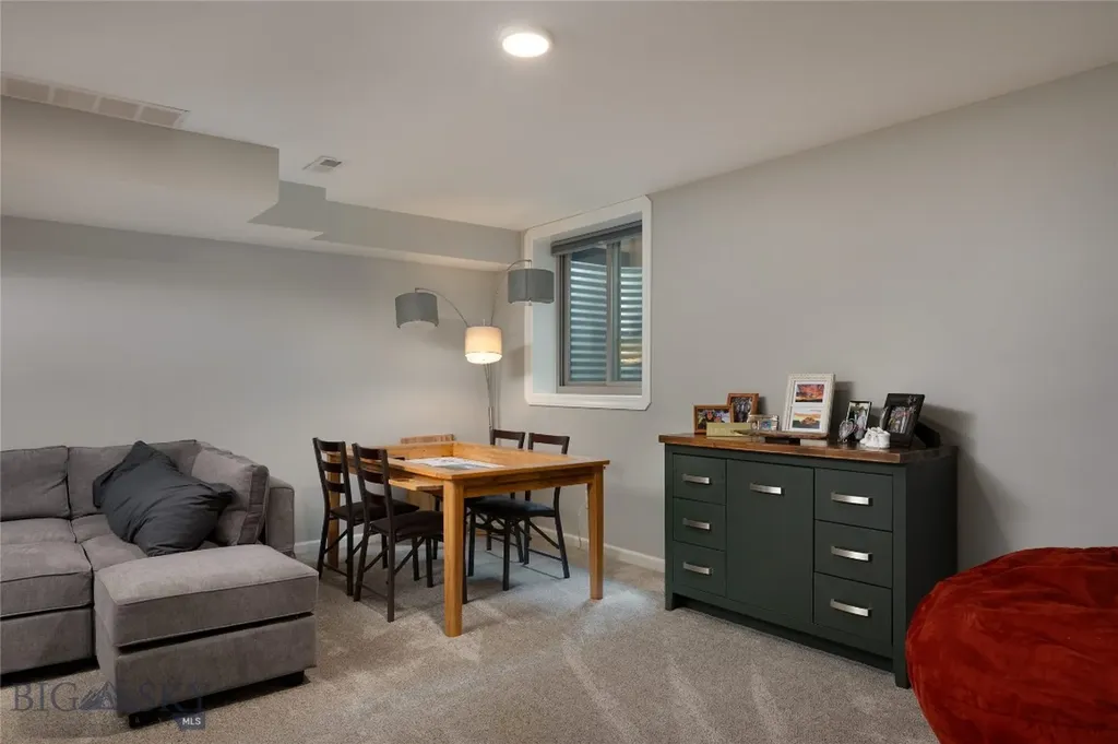 158 Harvester Lane Belgrade MT 59714