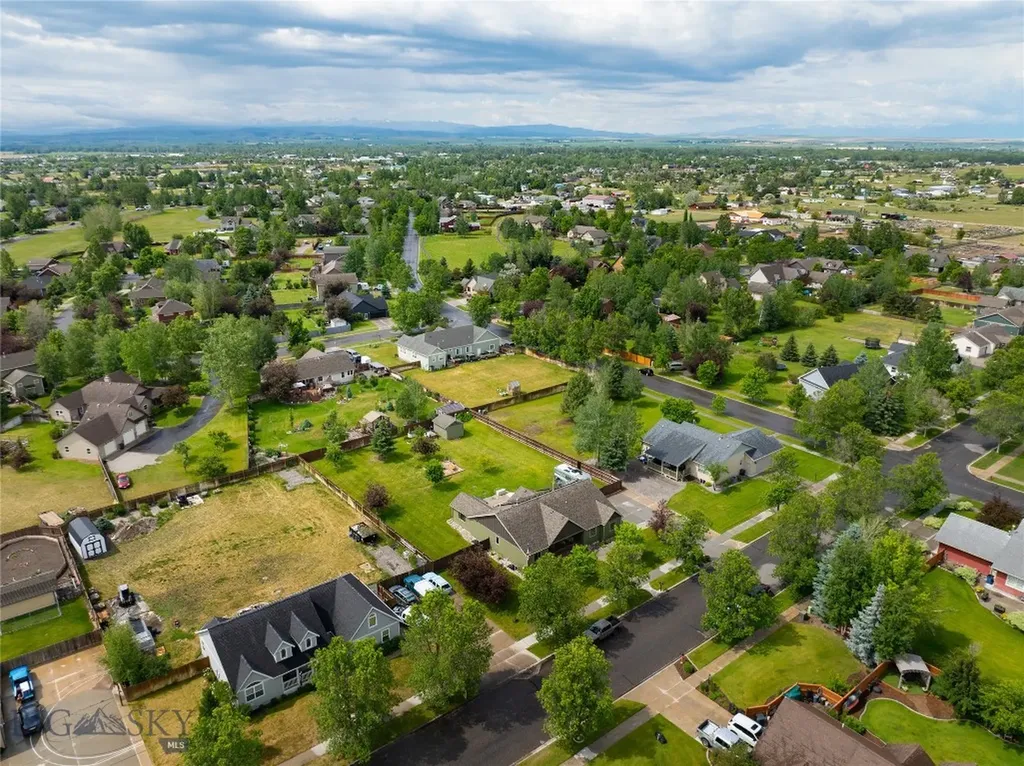 158 Harvester Lane Belgrade MT 59714