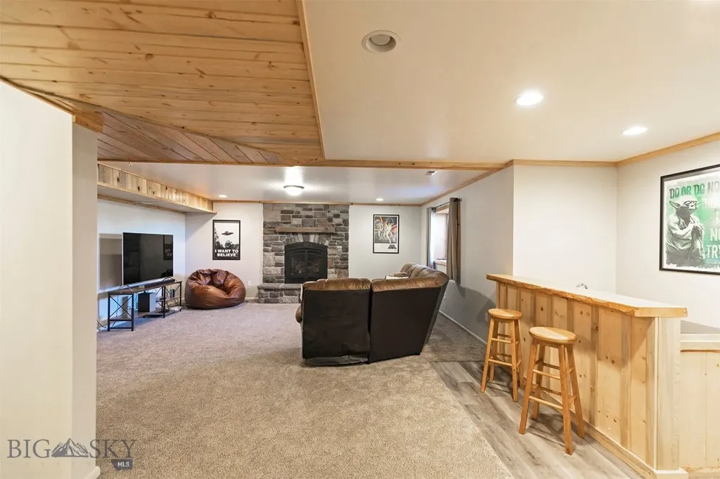 94 Mountainwood Lane Anaconda MT 59711
