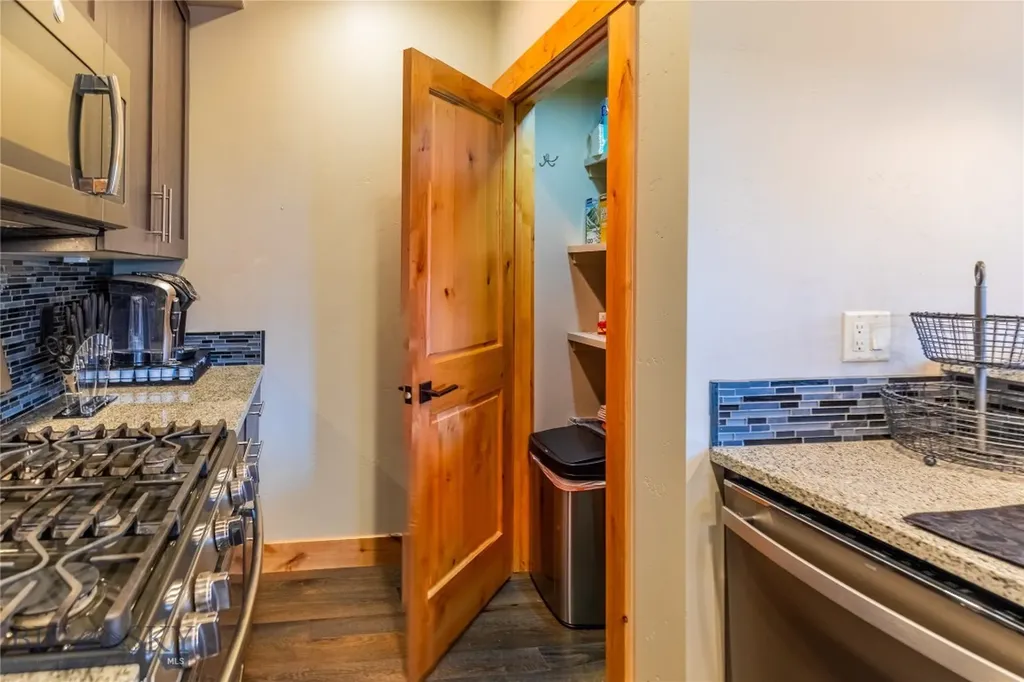 201 B Pheasant Tail Lane Big Sky MT 59716
