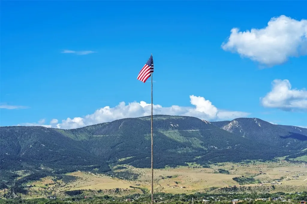 19 Myers Livingston MT 59047