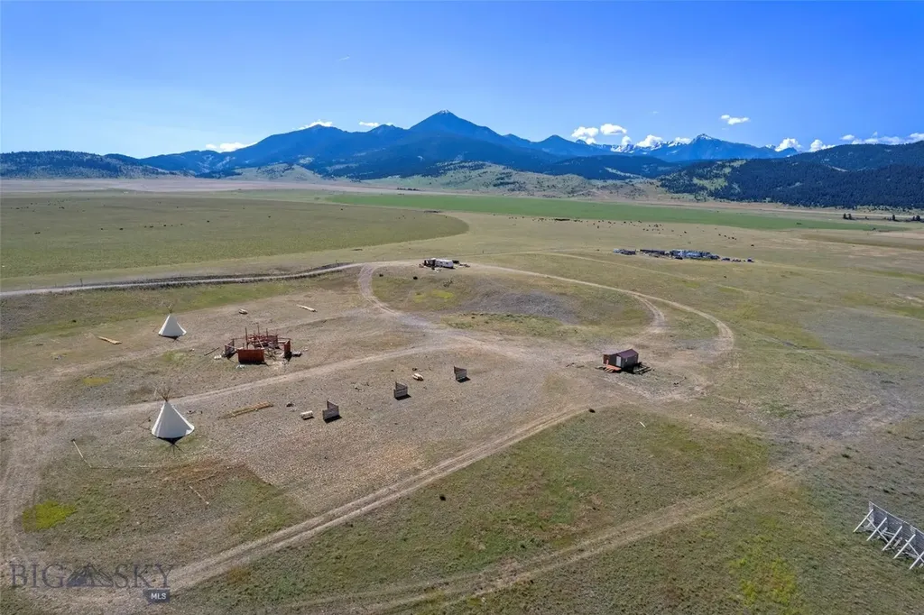 19 Myers Livingston MT 59047