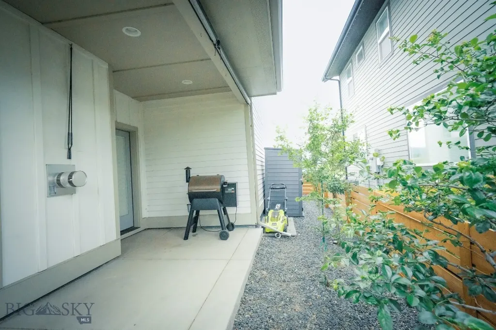5429 Vaughn Bozeman MT 59718