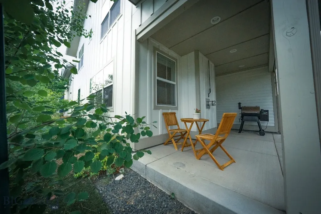 5429 Vaughn Bozeman MT 59718