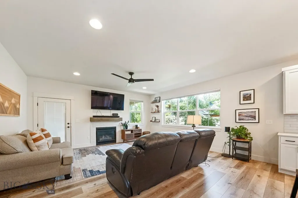 5429 Vaughn Bozeman MT 59718
