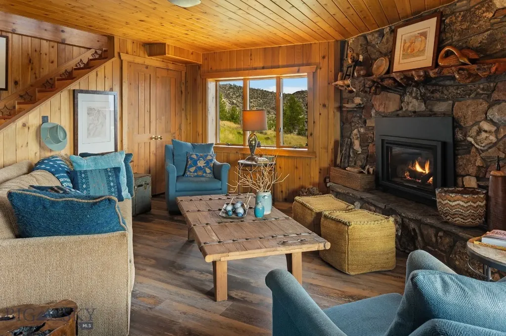 42 E L & M Ranch Ennis MT 59729