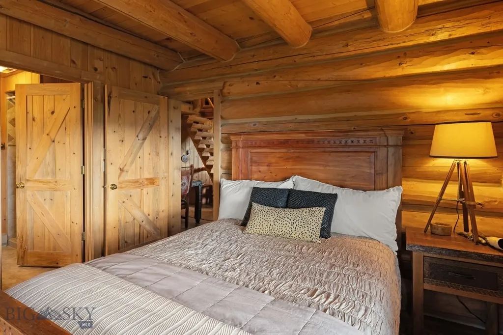 42 E L & M Ranch Ennis MT 59729
