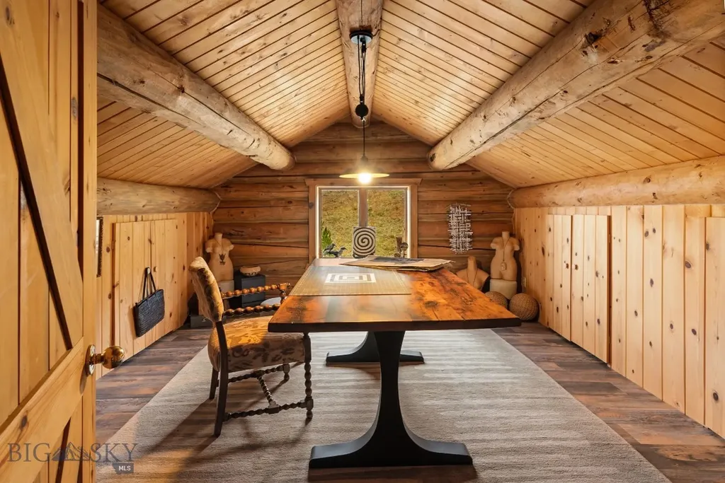 42 E L & M Ranch Ennis MT 59729