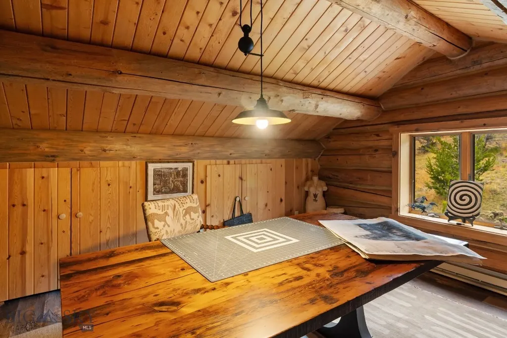 42 E L & M Ranch Ennis MT 59729