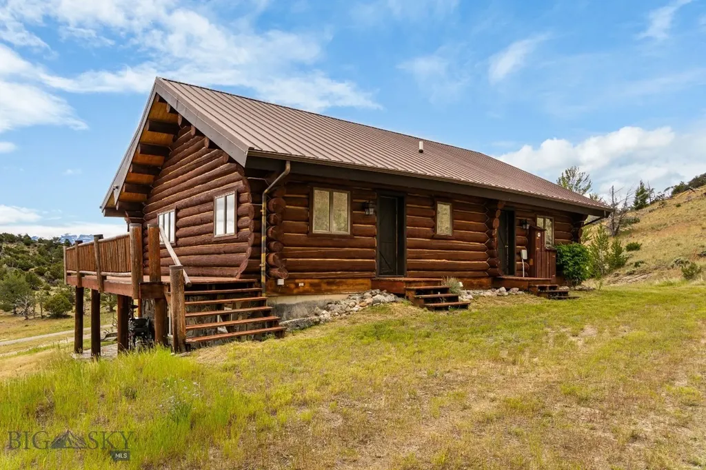 42 E L & M Ranch Ennis MT 59729