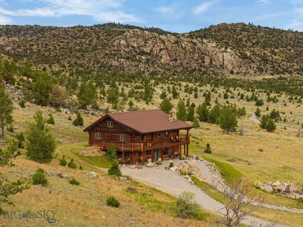 42 E L & M Ranch Ennis MT 59729