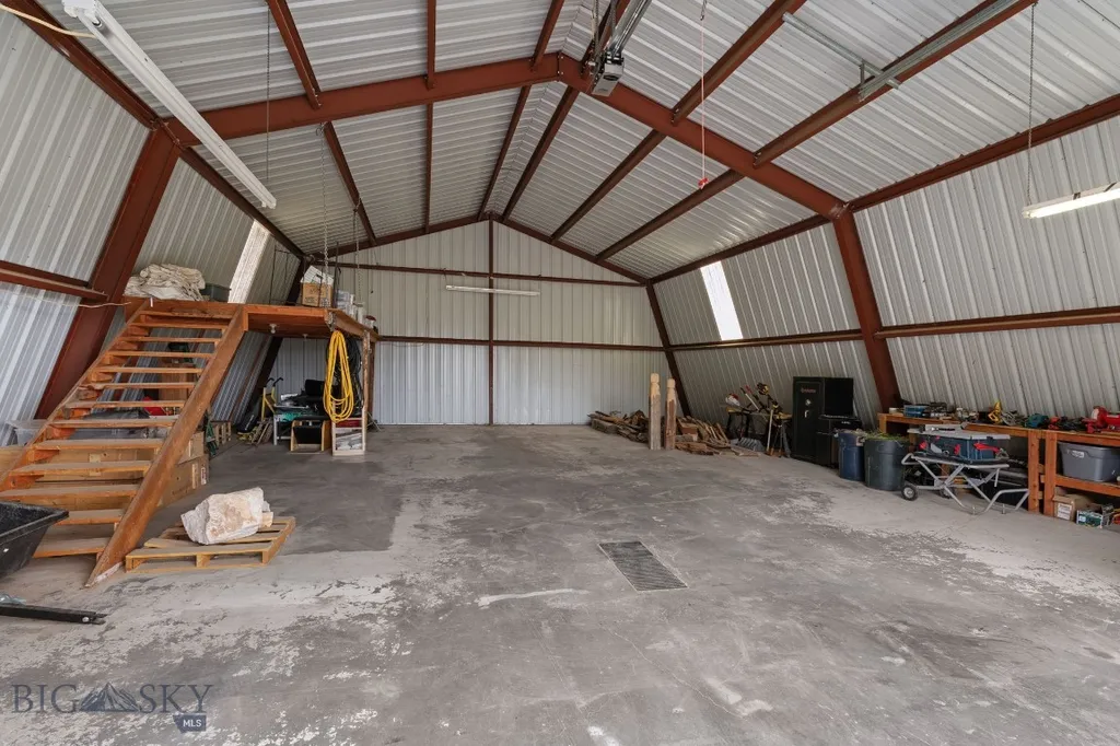 42 E L & M Ranch Ennis MT 59729